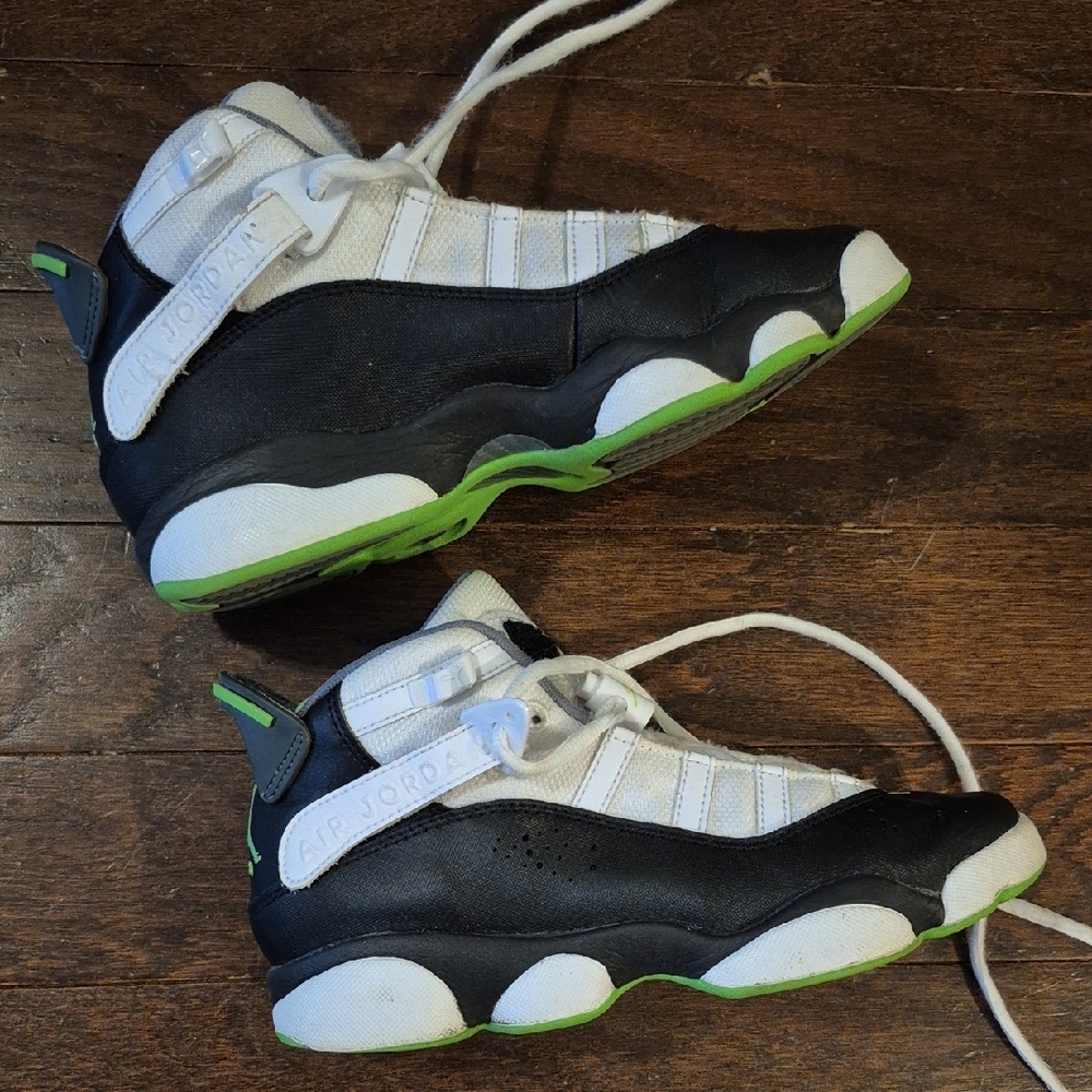 Jordan 6 Rings Kids Black and White Sneakers with Green Accents